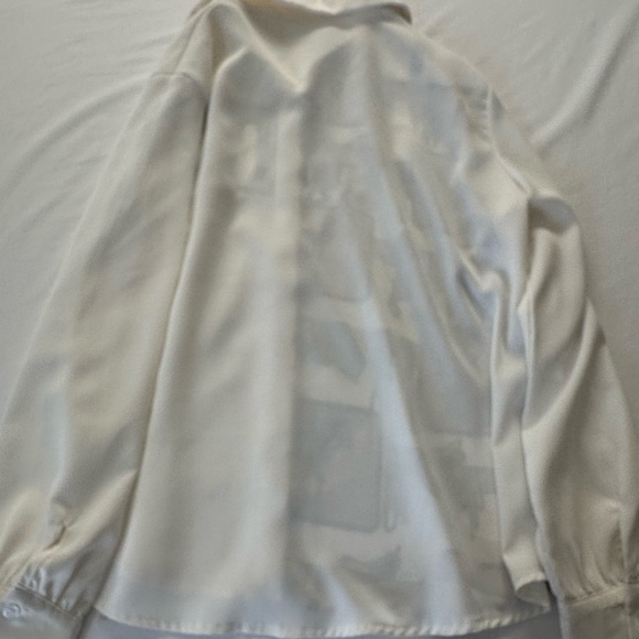 Equestrian Print Button-Up Blouse - Picture 6 of 7